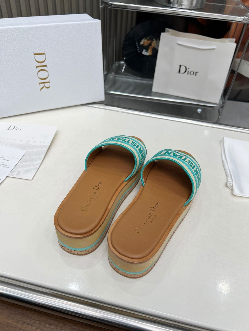 ch**an D*or slippers